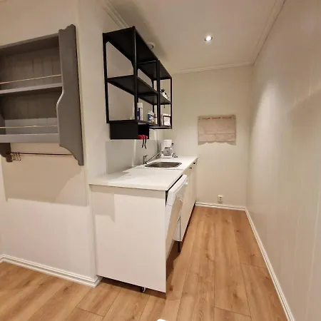 Private Room With Shared Kitchen, Bathroom And Tv Gjovik Exterior photo